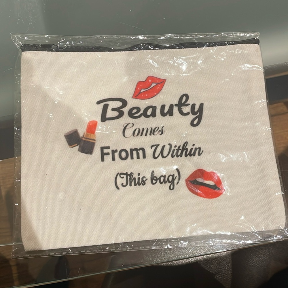 Cosmetics case NWT